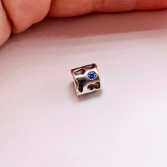EUC Pandora 790336CZB Sterling Silver Blue Pond Bead w/ Blue Zirconia - Retired - Picture 2 of 10